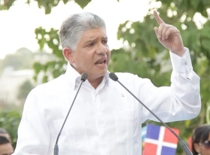 Eduardo Estrella - Presidente del Partido Dominicanos por el Cambio